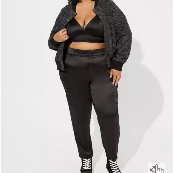 Torrid Bomber Jacket Black Color & multi colored thread accent NWT size 4X - Picture 2 of 14